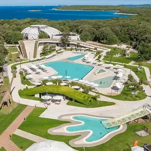 Homes Mon Perin Holiday park